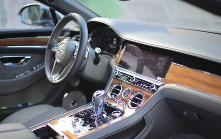 Bentley Continental GT III, 2018 год, 18 900 000 рублей, 20 фотография