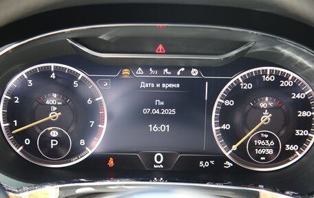 Bentley Continental GT III, 2018 год, 18 900 000 рублей, 25 фотография