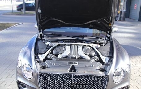 Bentley Continental GT III, 2018 год, 18 900 000 рублей, 34 фотография