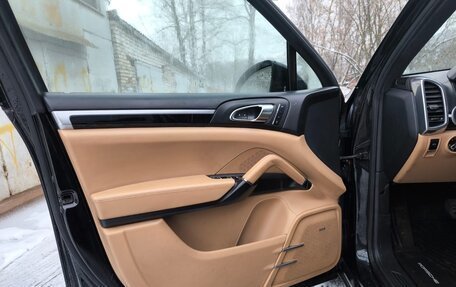 Porsche Cayenne III, 2010 год, 2 200 000 рублей, 14 фотография