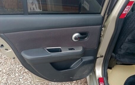 Nissan Tiida, 2010 год, 780 000 рублей, 19 фотография