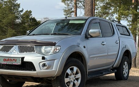 Mitsubishi L200 IV рестайлинг, 2011 год, 1 490 000 рублей, 2 фотография