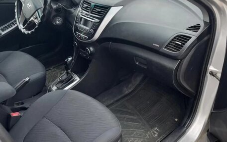 Hyundai Solaris II рестайлинг, 2014 год, 897 000 рублей, 14 фотография