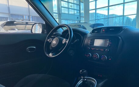 KIA Soul II рестайлинг, 2014 год, 1 149 000 рублей, 9 фотография