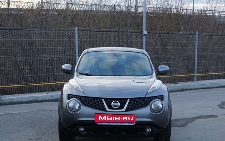 Nissan Juke II, 2011 год, 995 000 рублей, 3 фотография