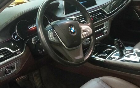 BMW 7 серия, 2018 год, 3 519 000 рублей, 5 фотография