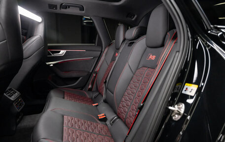 Audi RS 6, 2024 год, 21 500 000 рублей, 14 фотография