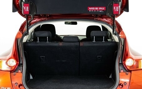 Nissan Juke II, 2011 год, 949 000 рублей, 19 фотография