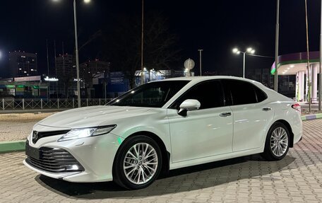 Toyota Camry, 2020 год, 3 600 000 рублей, 3 фотография