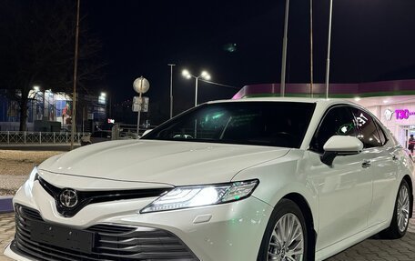 Toyota Camry, 2020 год, 3 600 000 рублей, 4 фотография