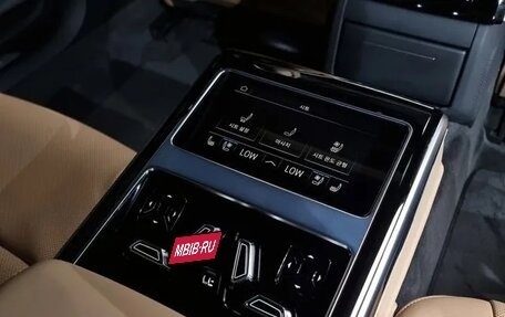 Audi A8, 2021 год, 6 440 000 рублей, 15 фотография