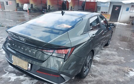 Hyundai Elantra, 2023 год, 2 500 000 рублей, 16 фотография