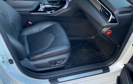 Toyota Camry, 2020 год, 3 200 000 рублей, 6 фотография