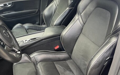 Volvo XC90 II рестайлинг, 2019 год, 5 200 000 рублей, 8 фотография