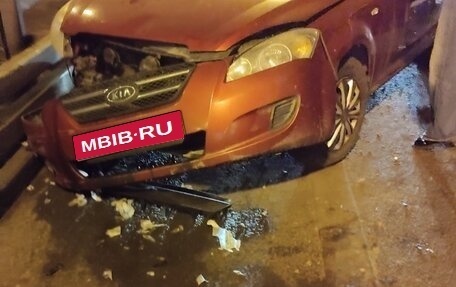 KIA cee'd I рестайлинг, 2008 год, 265 000 рублей, 1 фотография
