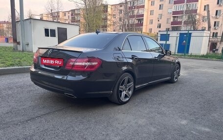 Mercedes-Benz E-Класс, 2012 год, 1 800 000 рублей, 2 фотография