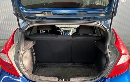 Hyundai Solaris II рестайлинг, 2011 год, 697 000 рублей, 25 фотография