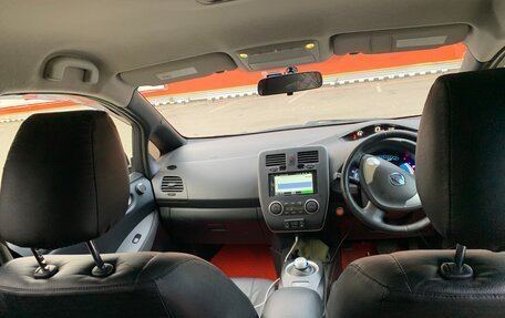 Nissan Leaf I, 2015 год, 850 000 рублей, 8 фотография