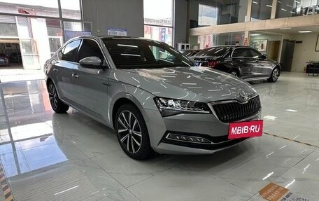 Skoda Superb III рестайлинг, 2024 год, 2 346 000 рублей, 3 фотография