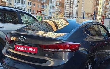 Hyundai Elantra VI рестайлинг, 2016 год, 1 580 000 рублей, 4 фотография