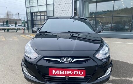 Hyundai Solaris II рестайлинг, 2012 год, 935 000 рублей, 4 фотография