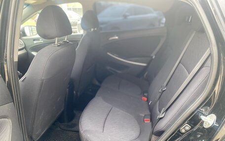 Hyundai Solaris II рестайлинг, 2012 год, 935 000 рублей, 16 фотография