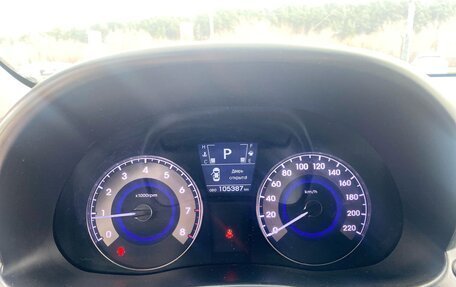 Hyundai Solaris II рестайлинг, 2012 год, 935 000 рублей, 21 фотография