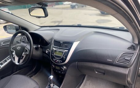 Hyundai Solaris II рестайлинг, 2012 год, 935 000 рублей, 19 фотография