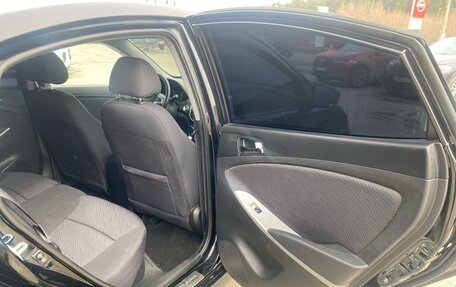 Hyundai Solaris II рестайлинг, 2012 год, 935 000 рублей, 28 фотография