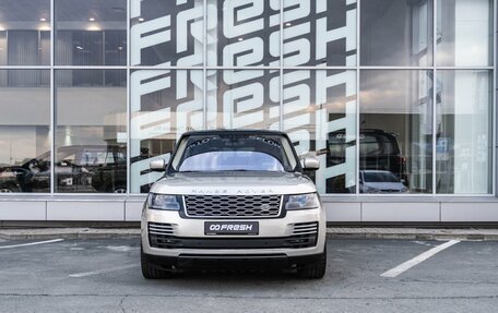 Land Rover Range Rover IV рестайлинг, 2015 год, 4 899 000 рублей, 3 фотография
