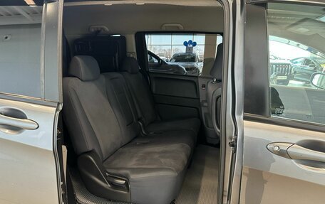 Honda Freed I, 2009 год, 1 049 000 рублей, 18 фотография
