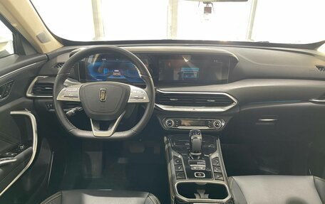 FAW Bestune T77, 2023 год, 1 850 000 рублей, 12 фотография
