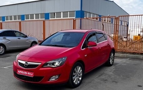 Opel Astra J, 2010 год, 495 000 рублей, 1 фотография