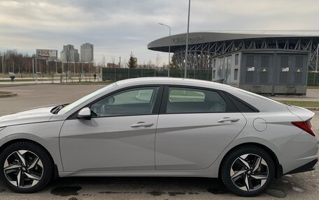 Hyundai Elantra, 2023 год, 2 300 000 рублей, 1 фотография