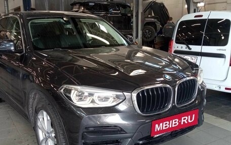 BMW X3, 2018 год, 3 300 000 рублей, 2 фотография