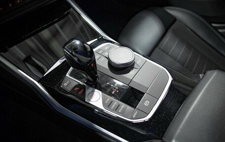 BMW 3 серия, 2019 год, 3 330 000 рублей, 12 фотография