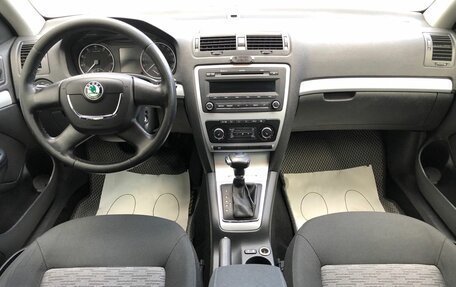 Skoda Octavia, 2011 год, 675 000 рублей, 10 фотография