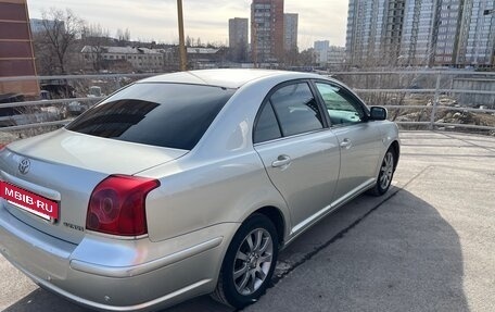 Toyota Avensis III рестайлинг, 2005 год, 547 500 рублей, 4 фотография