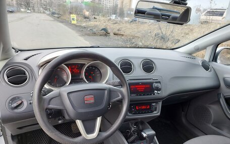 SEAT Ibiza IV рестайлинг 2, 2012 год, 600 000 рублей, 4 фотография
