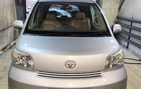 Toyota Porte II, 2011 год, 650 000 рублей, 2 фотография