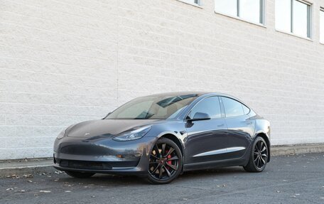 Tesla Model 3 I, 2022 год, 3 470 000 рублей, 1 фотография