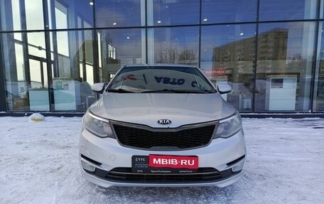KIA Rio III рестайлинг, 2016 год, 674 200 рублей, 2 фотография