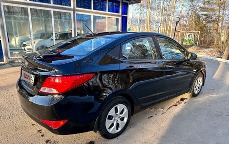 Hyundai Solaris II рестайлинг, 2015 год, 1 150 000 рублей, 13 фотография