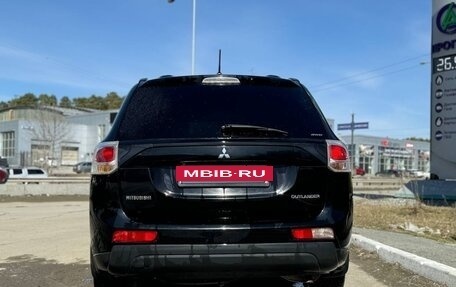 Mitsubishi Outlander III рестайлинг 3, 2012 год, 1 350 000 рублей, 5 фотография