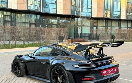 Porsche 911 GT3, 2024 год, 45 000 000 рублей, 8 фотография