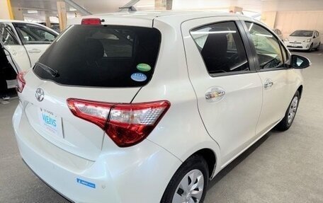 Toyota Vitz, 2019 год, 925 000 рублей, 5 фотография