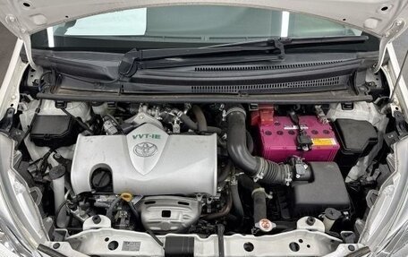 Toyota Vitz, 2019 год, 925 000 рублей, 21 фотография