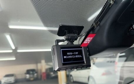 Toyota Vitz, 2019 год, 925 000 рублей, 19 фотография