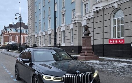 BMW 7 серия, 2020 год, 4 600 000 рублей, 2 фотография
