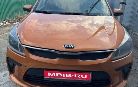 KIA Rio IV, 2019 год, 1 000 000 рублей, 1 фотография